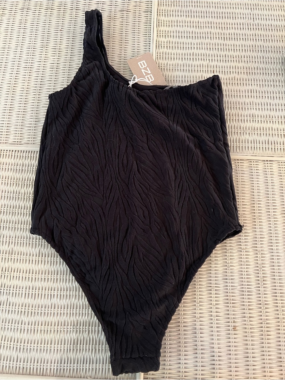 BZB black asymmetrical one-piece swimsuit size Large